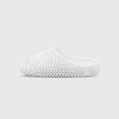 Versatile Minimalist Slides in pure light